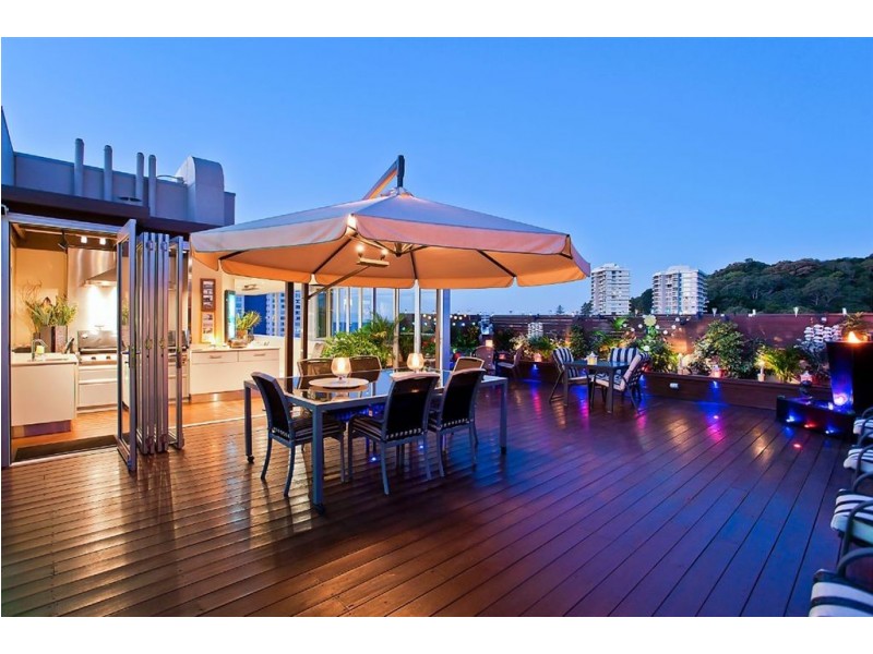 1 Ocean Street, Burleigh Heads QLD 4220