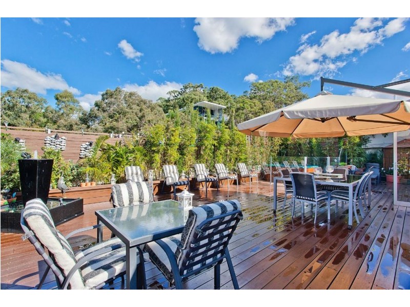 1 Ocean Street, Burleigh Heads QLD 4220