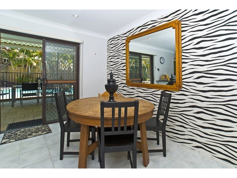 12 Nimrud Street, Southport QLD 4215