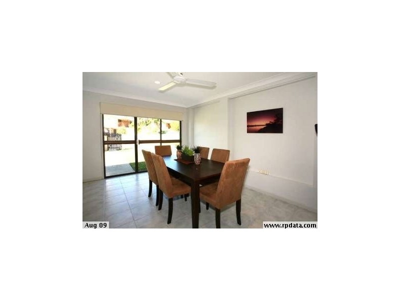 12 Nimrud Street, Southport QLD 4215