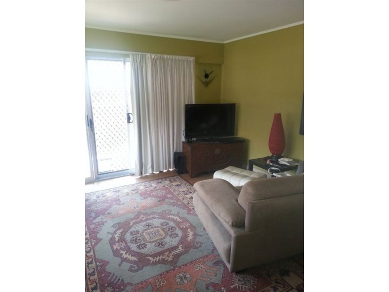 6 Dalpura Street, Surfers Paradise QLD 4217