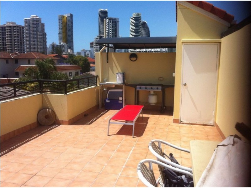 6/46 Britannia Avenue, Broadbeach QLD 4218