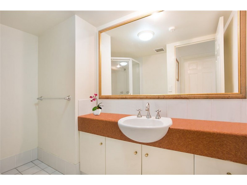 205/198 Surf Parade, Surfers Paradise QLD 4217