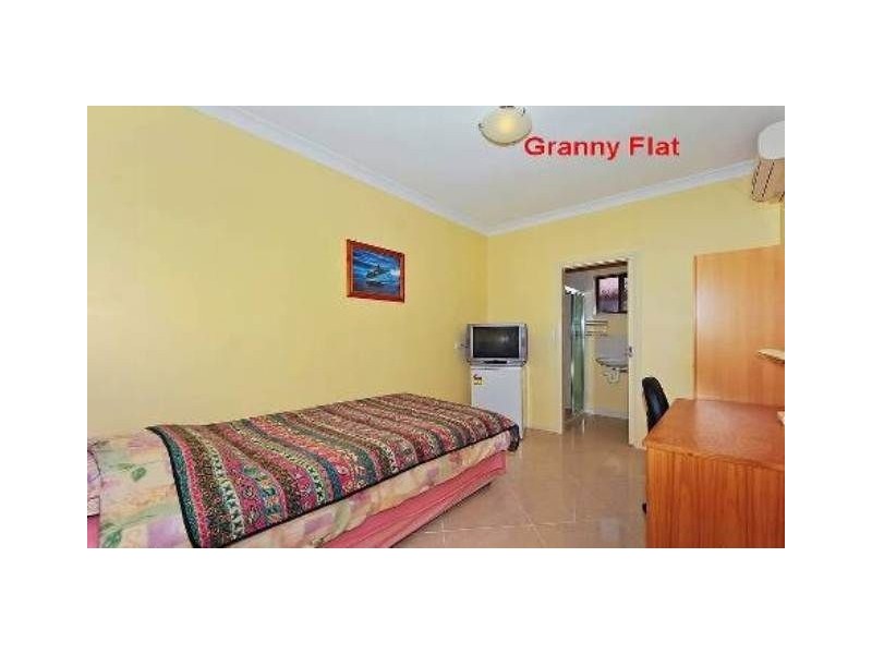 90 Manly Drive, Robina QLD 4226