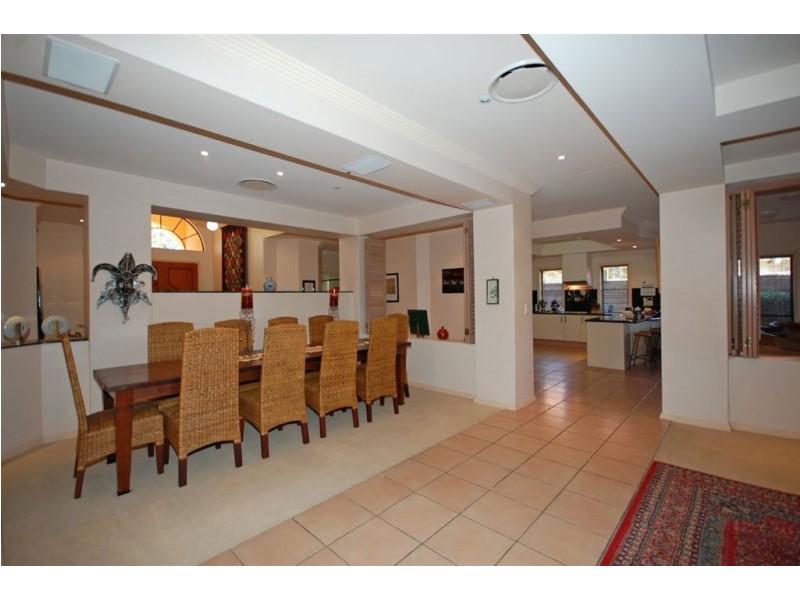 28 Charolais Crescent, Benowa Waters QLD 4217