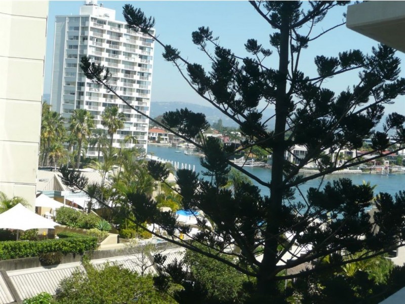 21/63 Cavill Avenue, Surfers Paradise QLD 4217