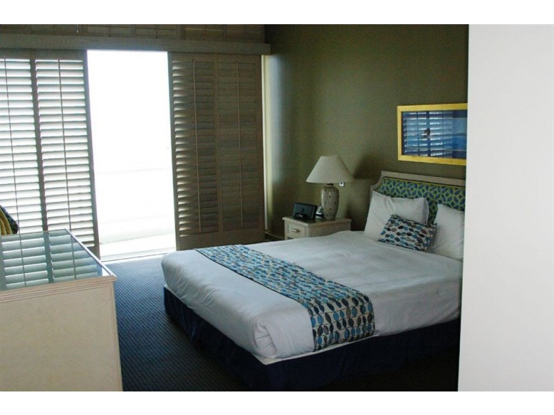 91/177 Old Burleigh Rd, Broadbeach QLD 4218