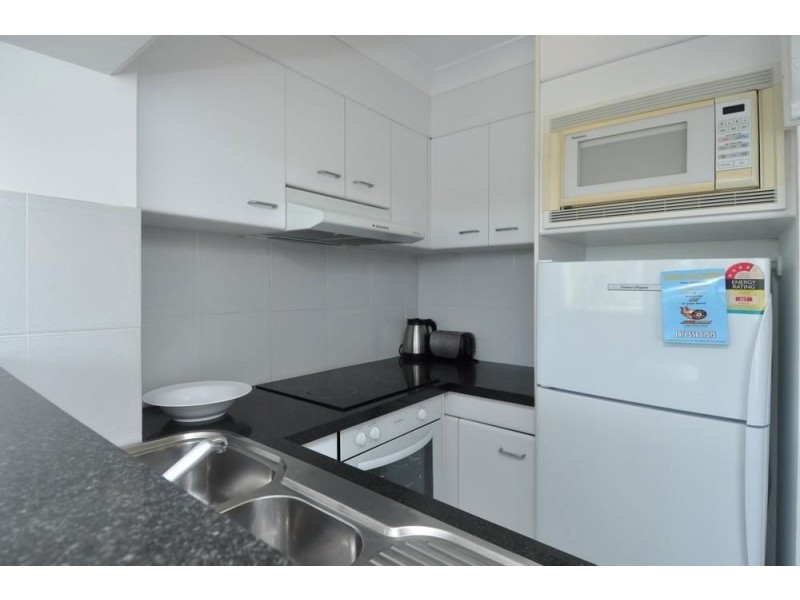 1 i/510 Marine Parade, Biggera Waters QLD 4216