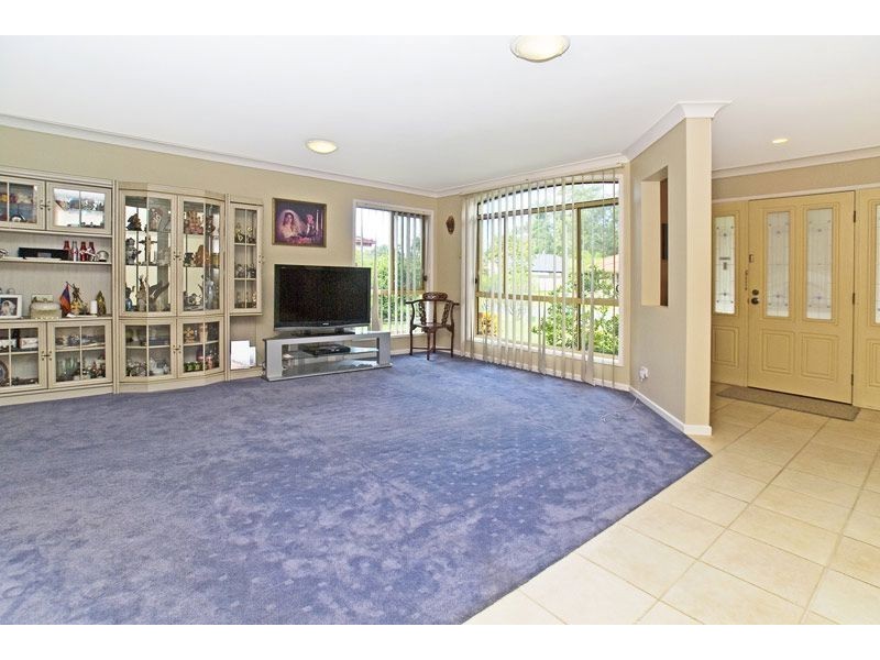 27 Springsure Drive, Mudgeeraba QLD 4213