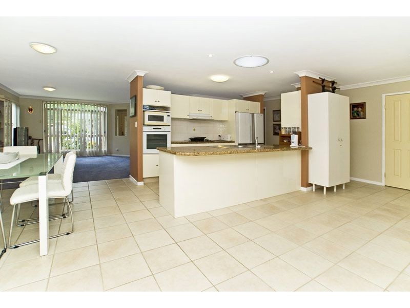 27 Springsure Drive, Mudgeeraba QLD 4213