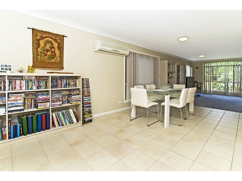 27 Springsure Drive, Mudgeeraba QLD 4213