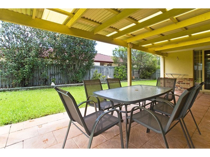 27 Springsure Drive, Mudgeeraba QLD 4213