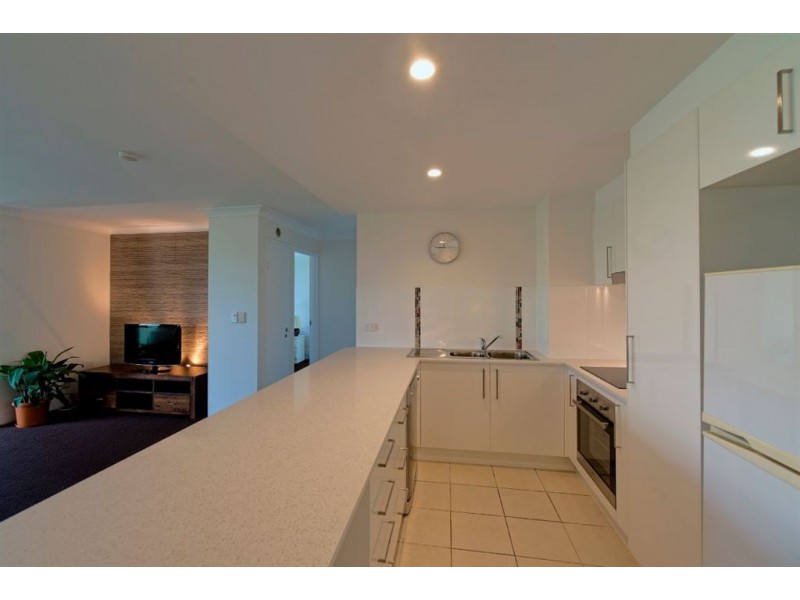 307/70 Remembrance Drive, Surfers Paradise QLD 4217