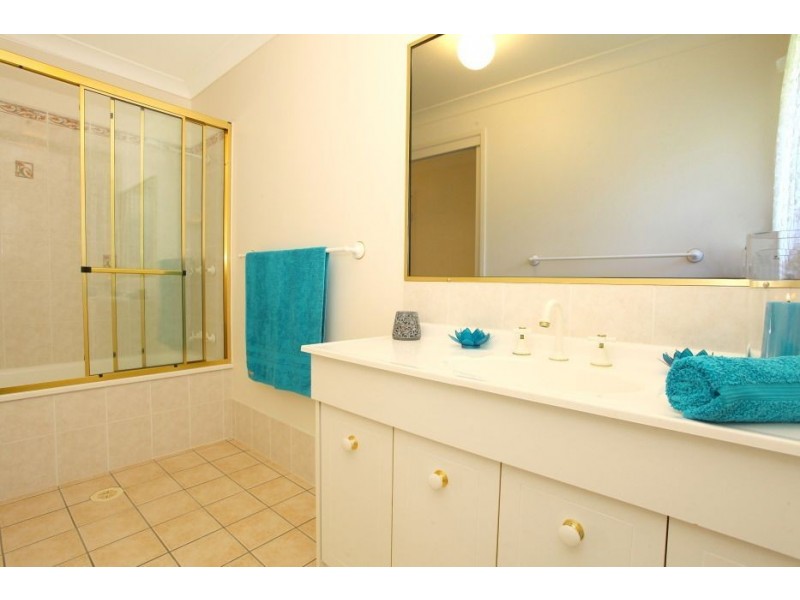 10 Kathleen Crescent, Beaudesert QLD 4285