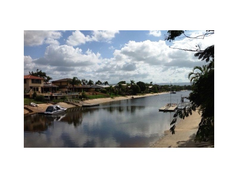 151 Rio Vista Blvd, Broadbeach Waters QLD 4218