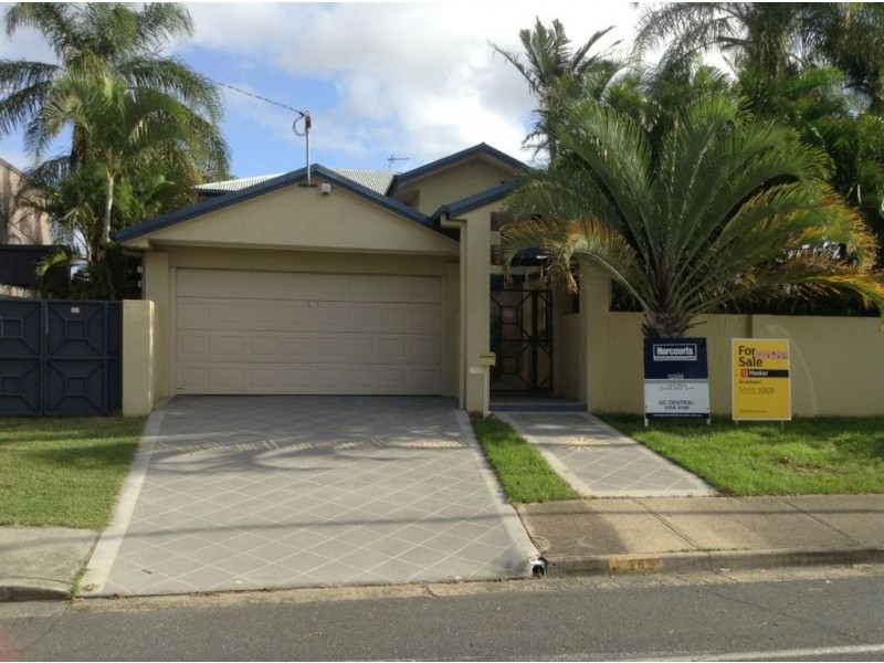 36 T E Peters Drive, Broadbeach Waters QLD 4218