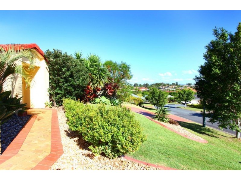 21 Lillywood Circuit, Crestwood Heights, Molendinar QLD 4214