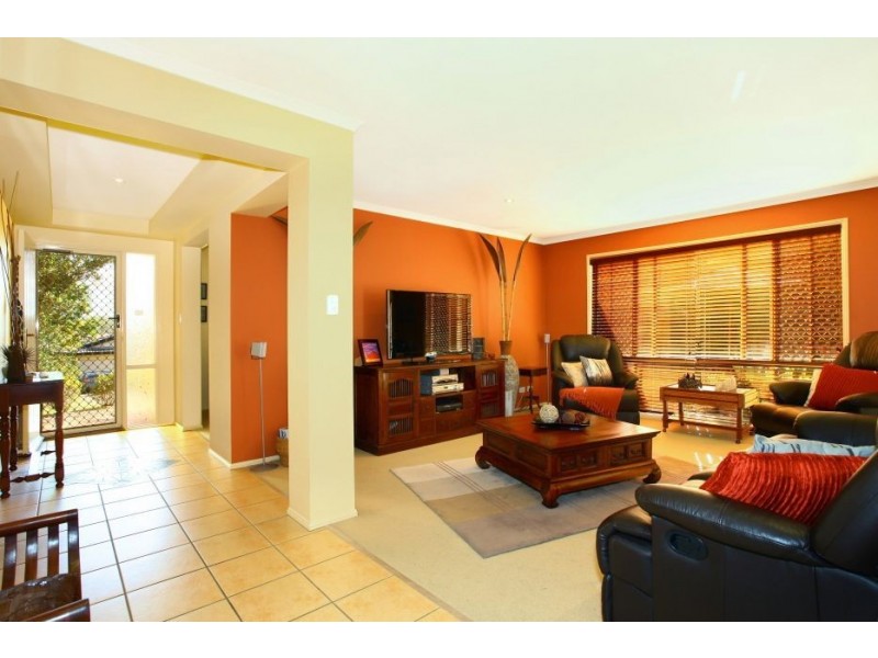 21 Lillywood Circuit, Crestwood Heights, Molendinar QLD 4214