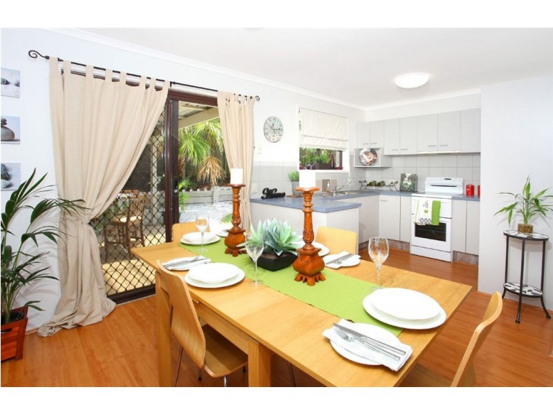 13 Nemo Street, Ashmore QLD 4214