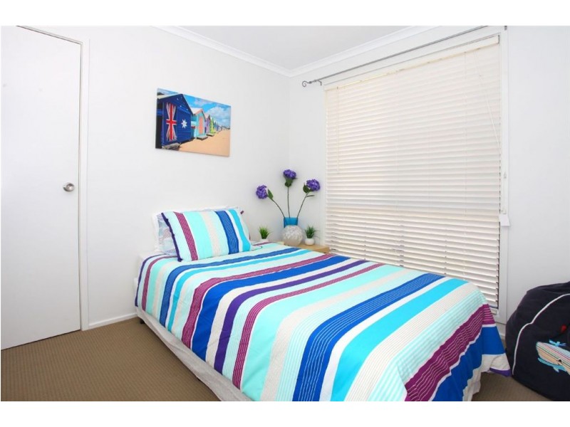 13 Nemo Street, Ashmore QLD 4214