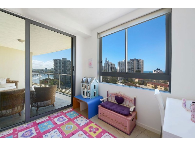 18 Fern Street, Surfers Paradise QLD 4217