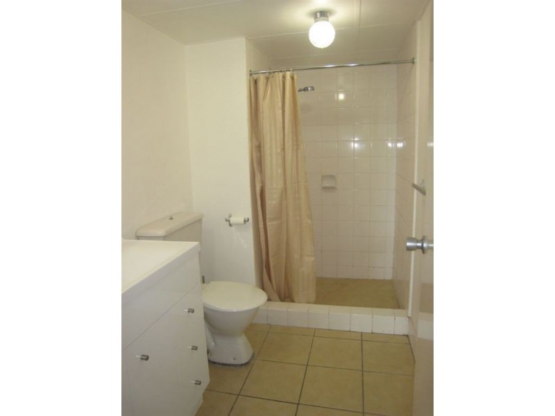 1/40 Ferny Ave, Surfers Paradise QLD 4217