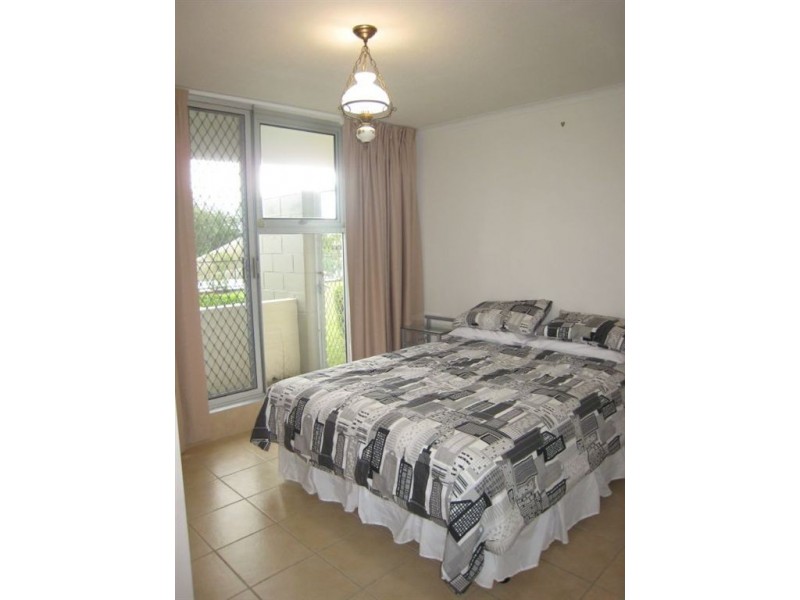 1/40 Ferny Ave, Surfers Paradise QLD 4217