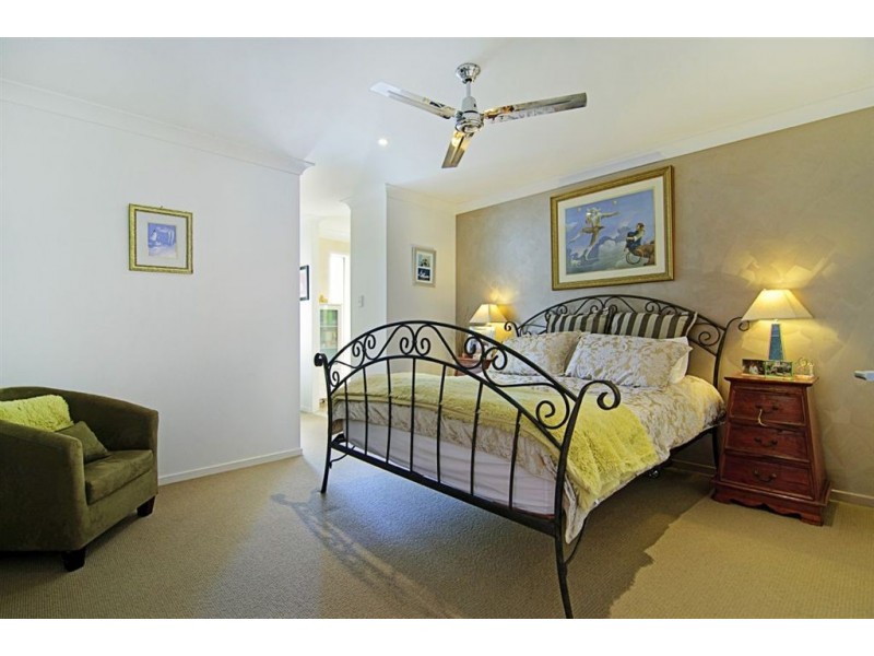 3 Curtis Court, Mudgeeraba QLD 4213