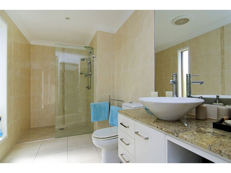 3 Curtis Court, Mudgeeraba QLD 4213