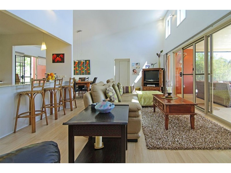 3 Curtis Court, Mudgeeraba QLD 4213