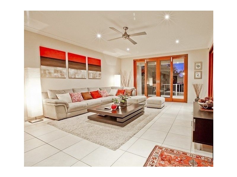 48 Charolais Crescent, Benowa Waters QLD 4217