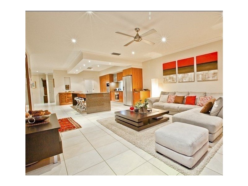 48 Charolais Crescent, Benowa Waters QLD 4217