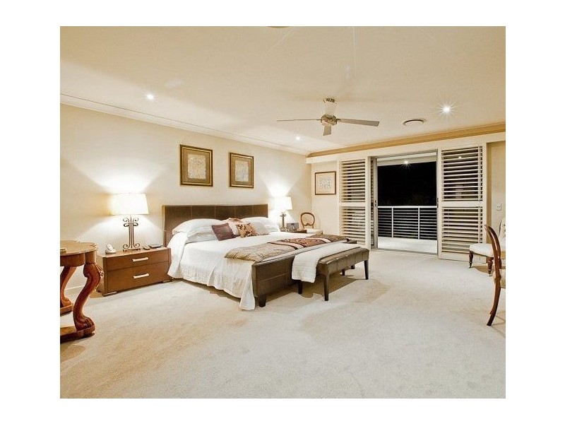 48 Charolais Crescent, Benowa Waters QLD 4217