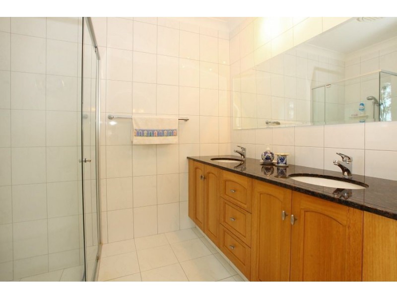 671 Main Western Road, Tamborine Mountain QLD 4272