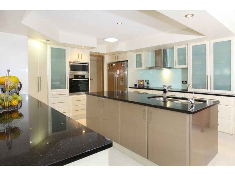 Benowa Waters QLD 4217