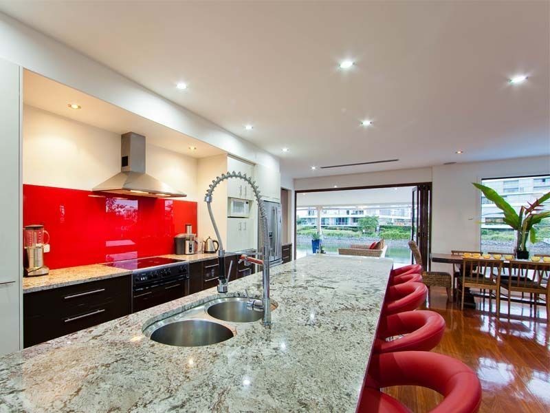 Broadbeach Waters QLD 4218