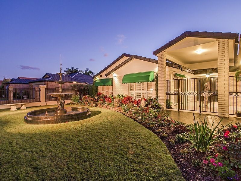 18 Mornington Tce, Robina QLD 4226