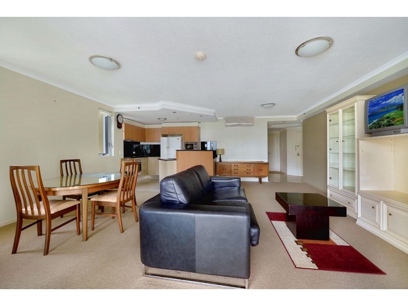 386/21 Cypress Avenue, Surfers Paradise QLD 4217