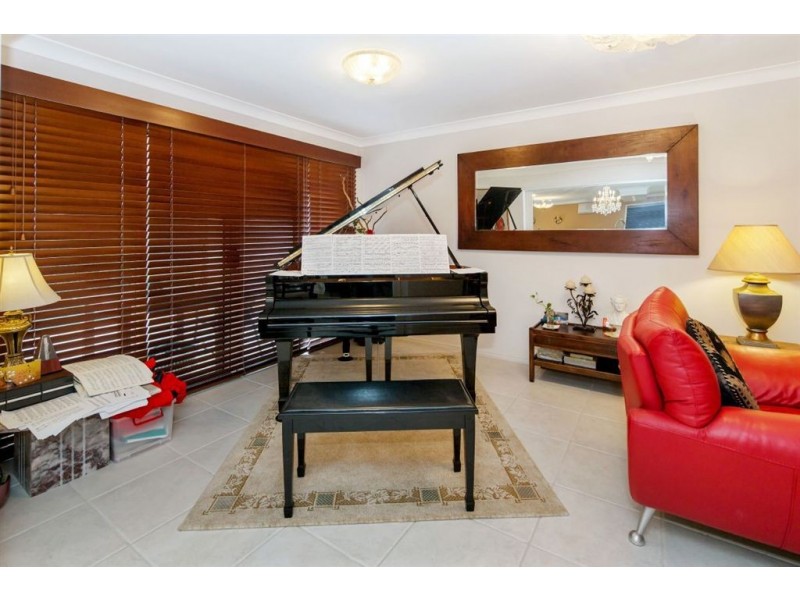 72 Concord Circuit, Robina QLD 4226