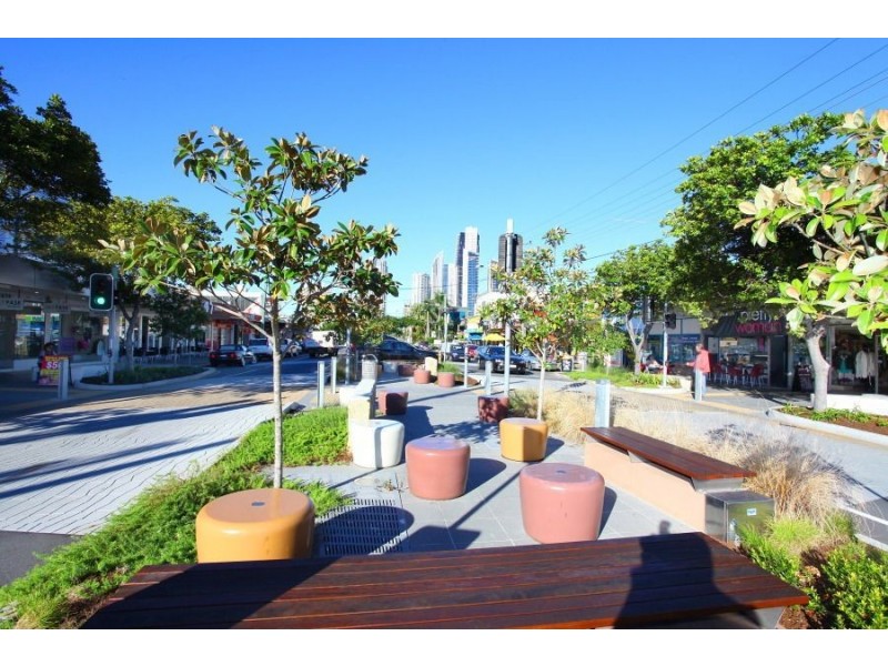 7/15 Weemala Street, Chevron Island QLD 4217