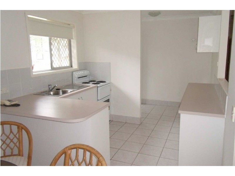 4/20 Philip Avenue “Serene Court”, Broadbeach QLD 4218