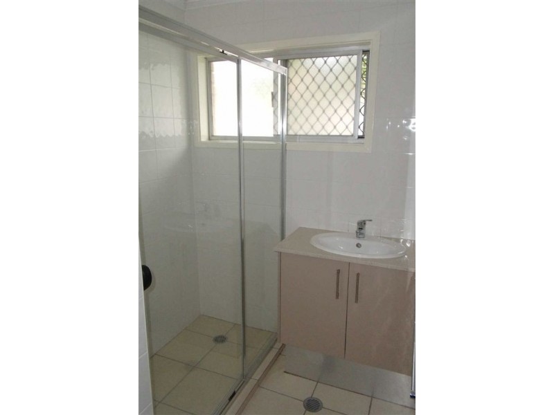 4/20 Philip Avenue “Serene Court”, Broadbeach QLD 4218