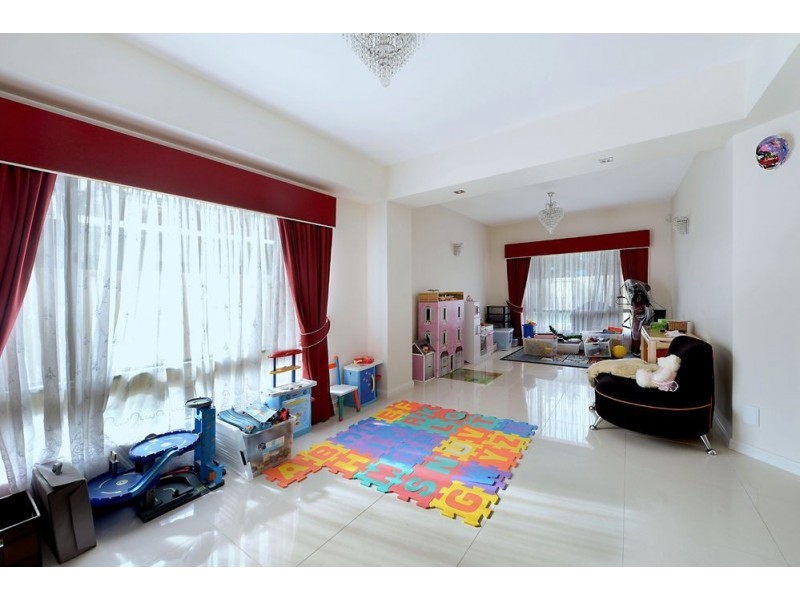 57 East Quay Drive, Biggera Waters QLD 4216