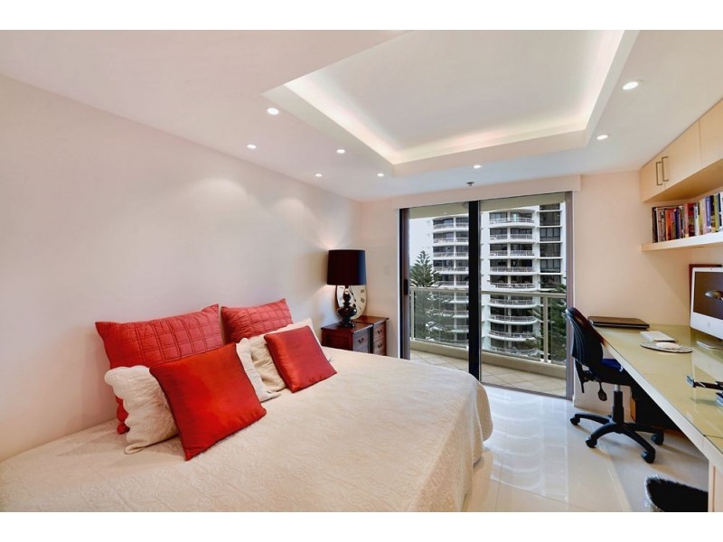 74 Old Burleigh Road, Surfers Paradise QLD 4217