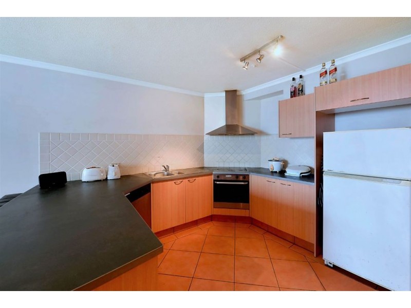 7/7 View Ave, Surfers Paradise QLD 4217