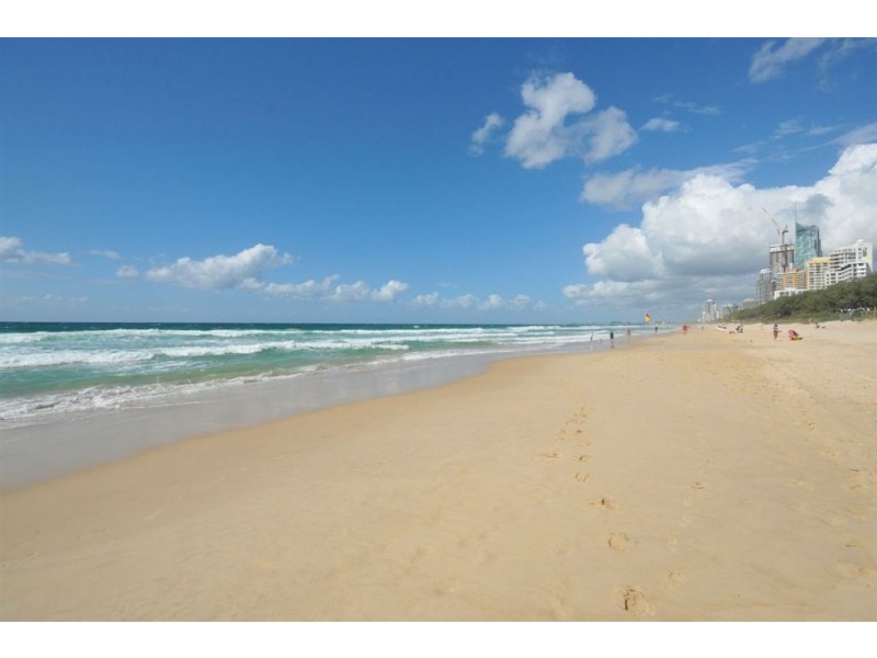 7/7 View Ave, Surfers Paradise QLD 4217