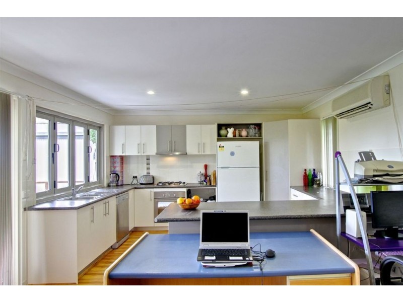 21 Cairngorm St, Carrara QLD 4211