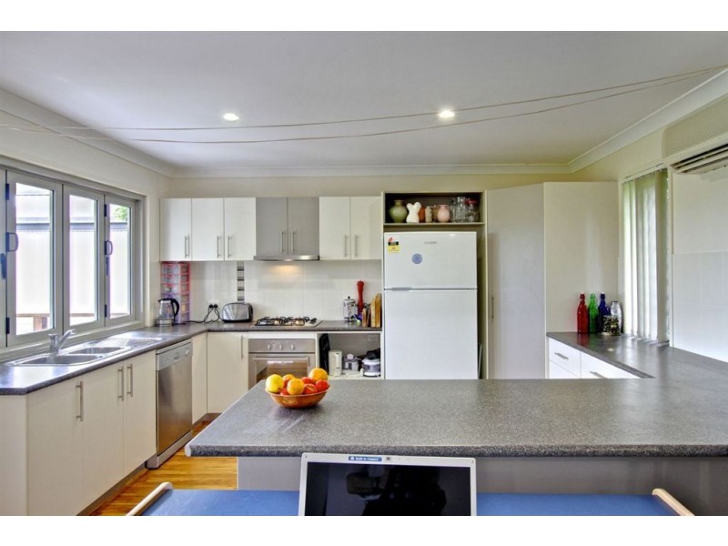 21 Cairngorm St, Carrara QLD 4211