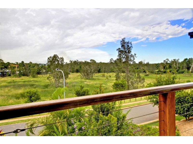 21 Cairngorm St, Carrara QLD 4211