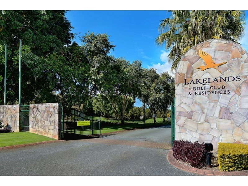 38 Lakelands Drive, Merrimac QLD 4226